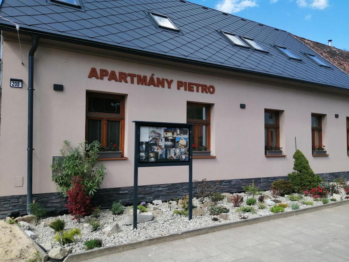 Apartmany Pietro Oravsky Podzamok Exterior photo